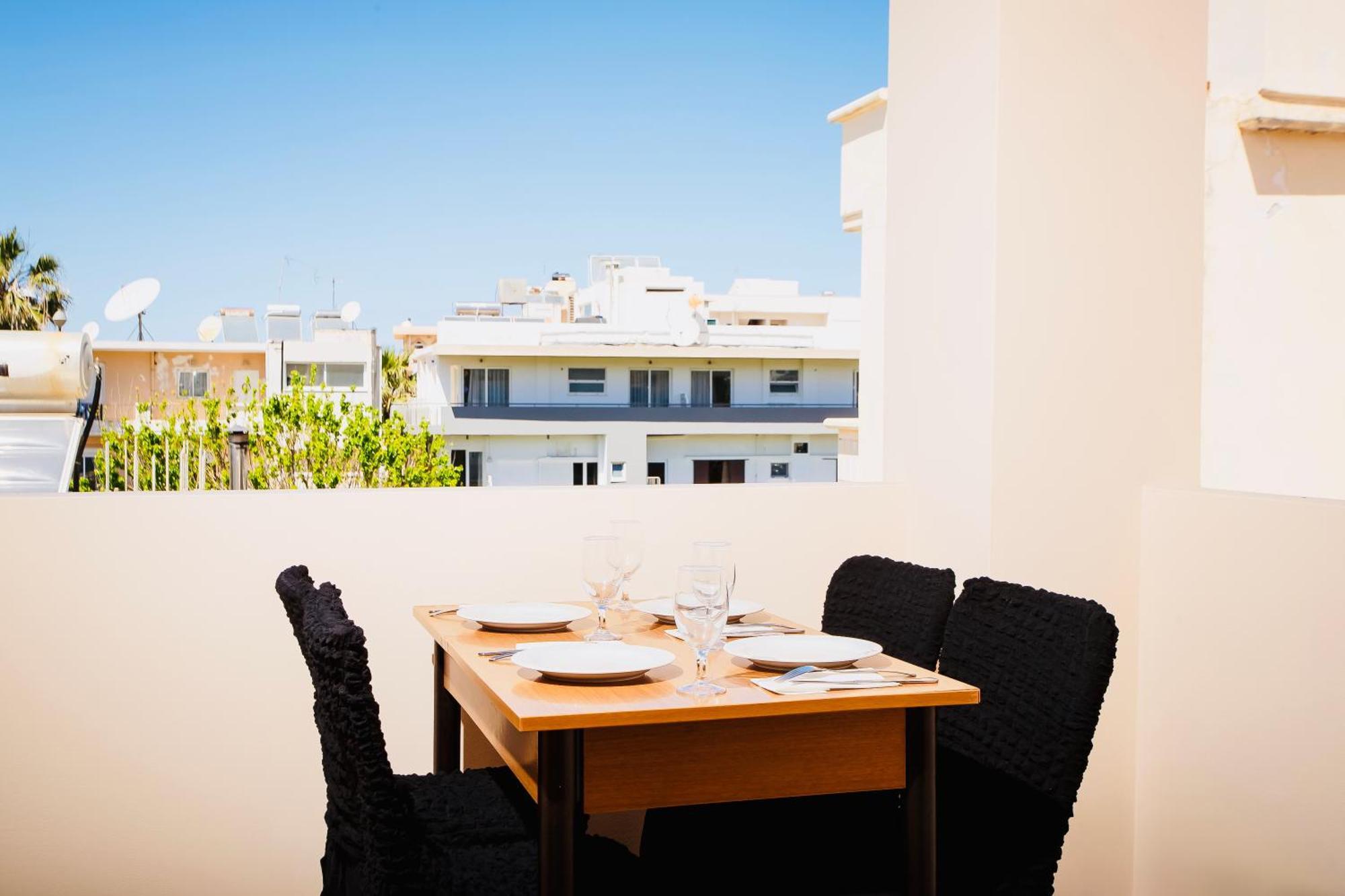 Pearl Seaside Cozy Apartments Chania  Eksteriør billede