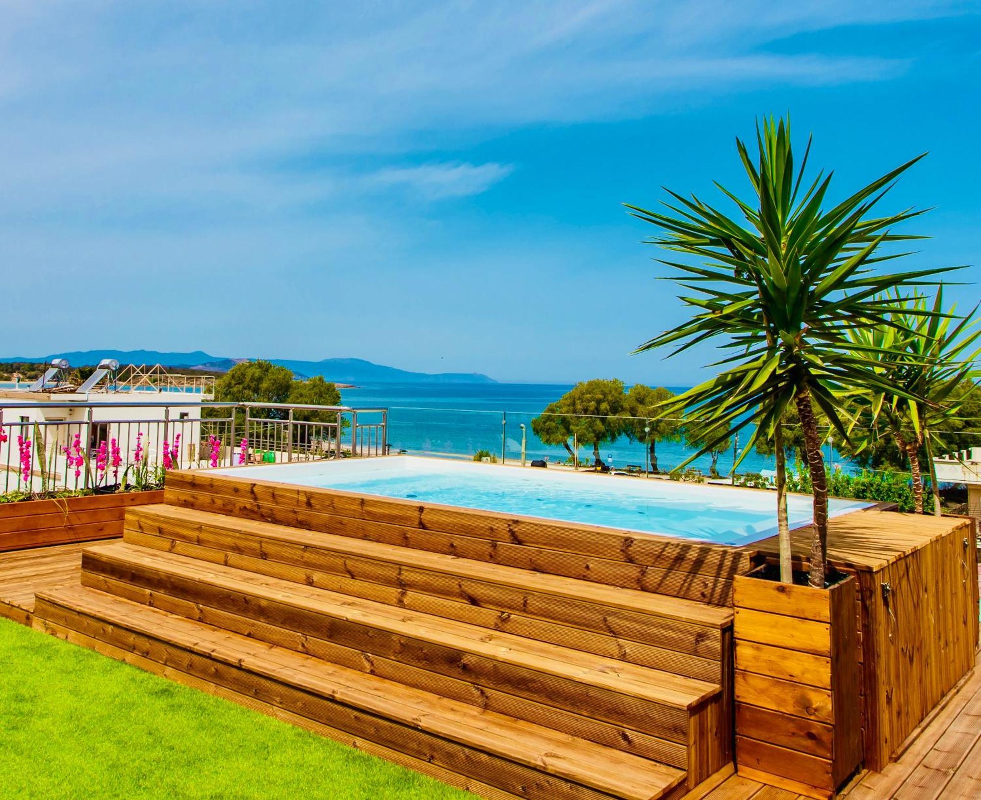 Pearl Seaside Cozy Apartments Chania  Eksteriør billede
