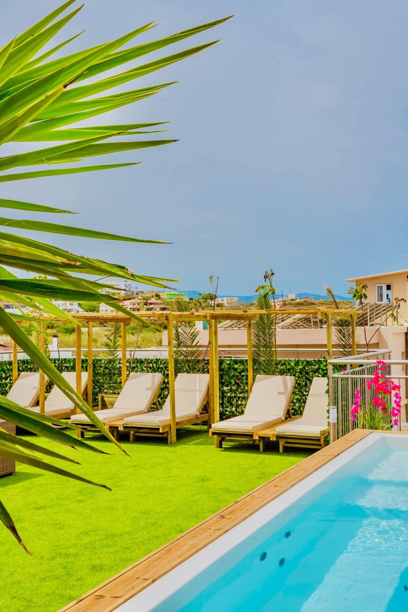 Pearl Seaside Cozy Apartments Chania  Eksteriør billede